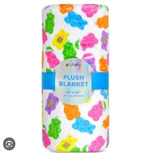 IScream Plush Gummy Bear Blanket